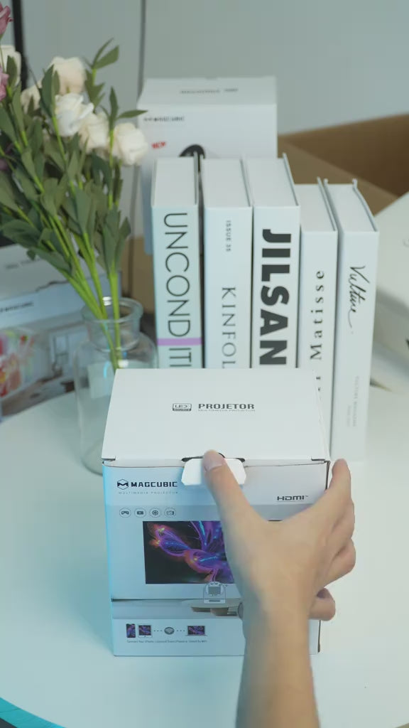 Magicube Home Cinema Projector